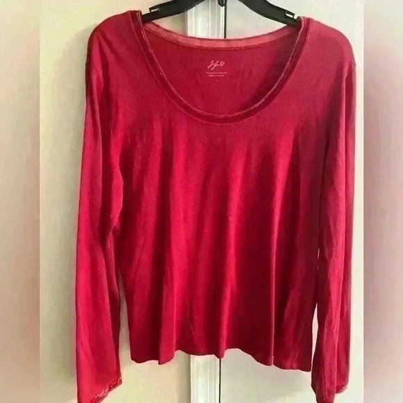 J Jill red velvet trimmed crewneck long sleeve basic tee. Large - Picture 1 of 6